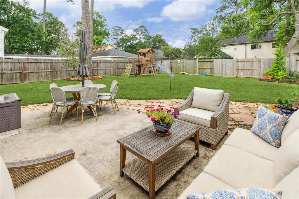 13923 Pebblebrook Drive
