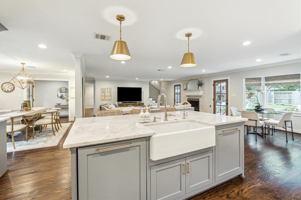 13923 Pebblebrook Drive
