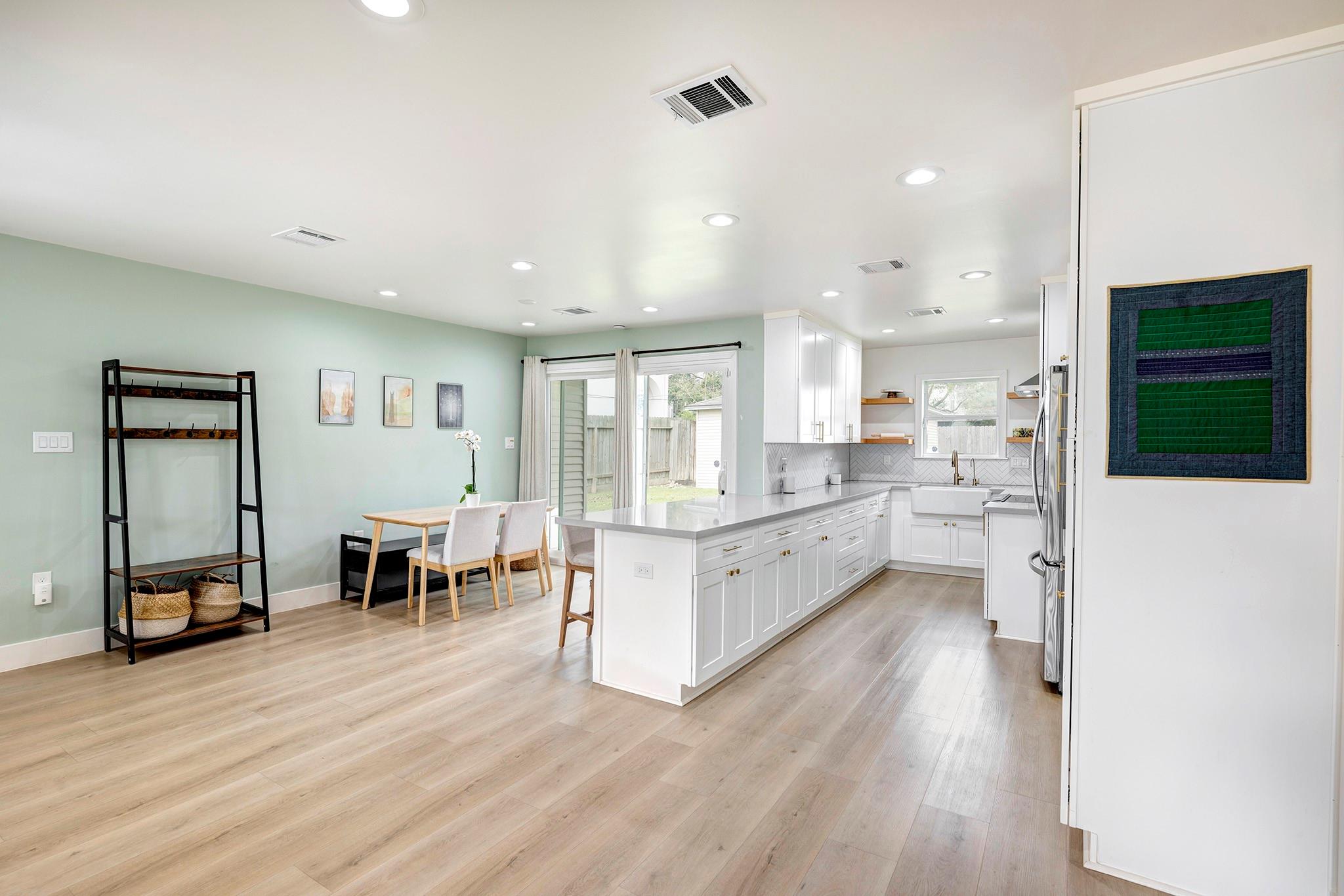 4536 Sunburst Street