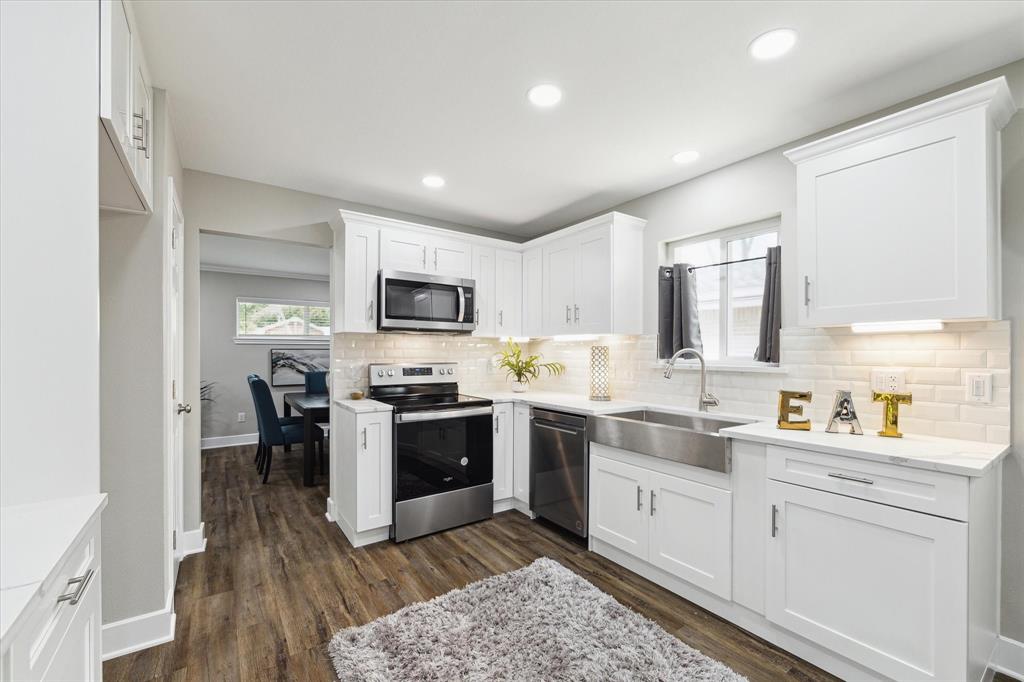 4722 Warm Springs