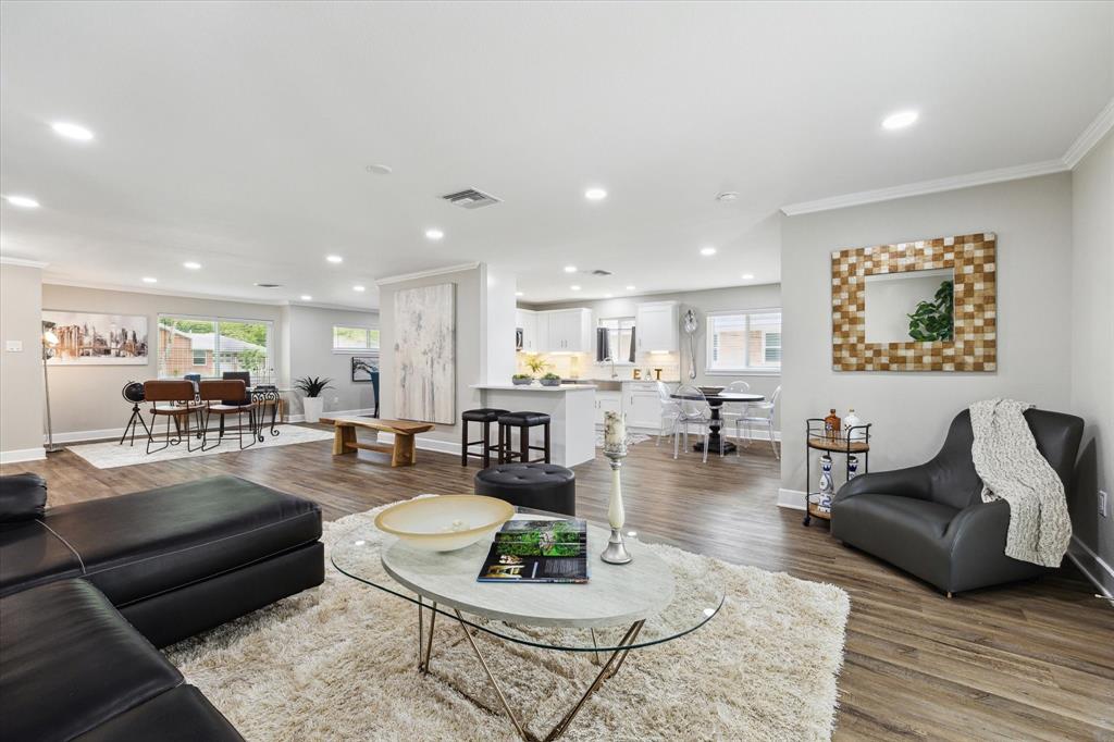 4722 Warm Springs