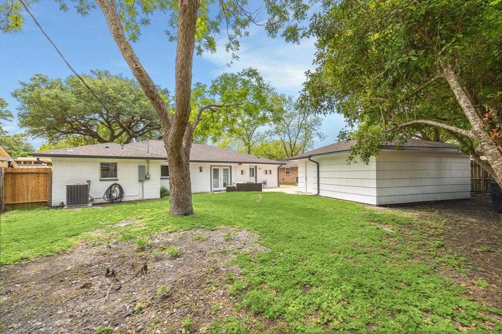 4722 Warm Springs