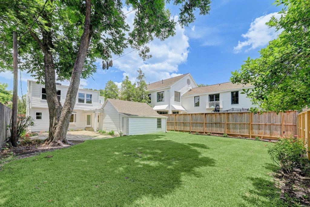 3605 Plumb Street