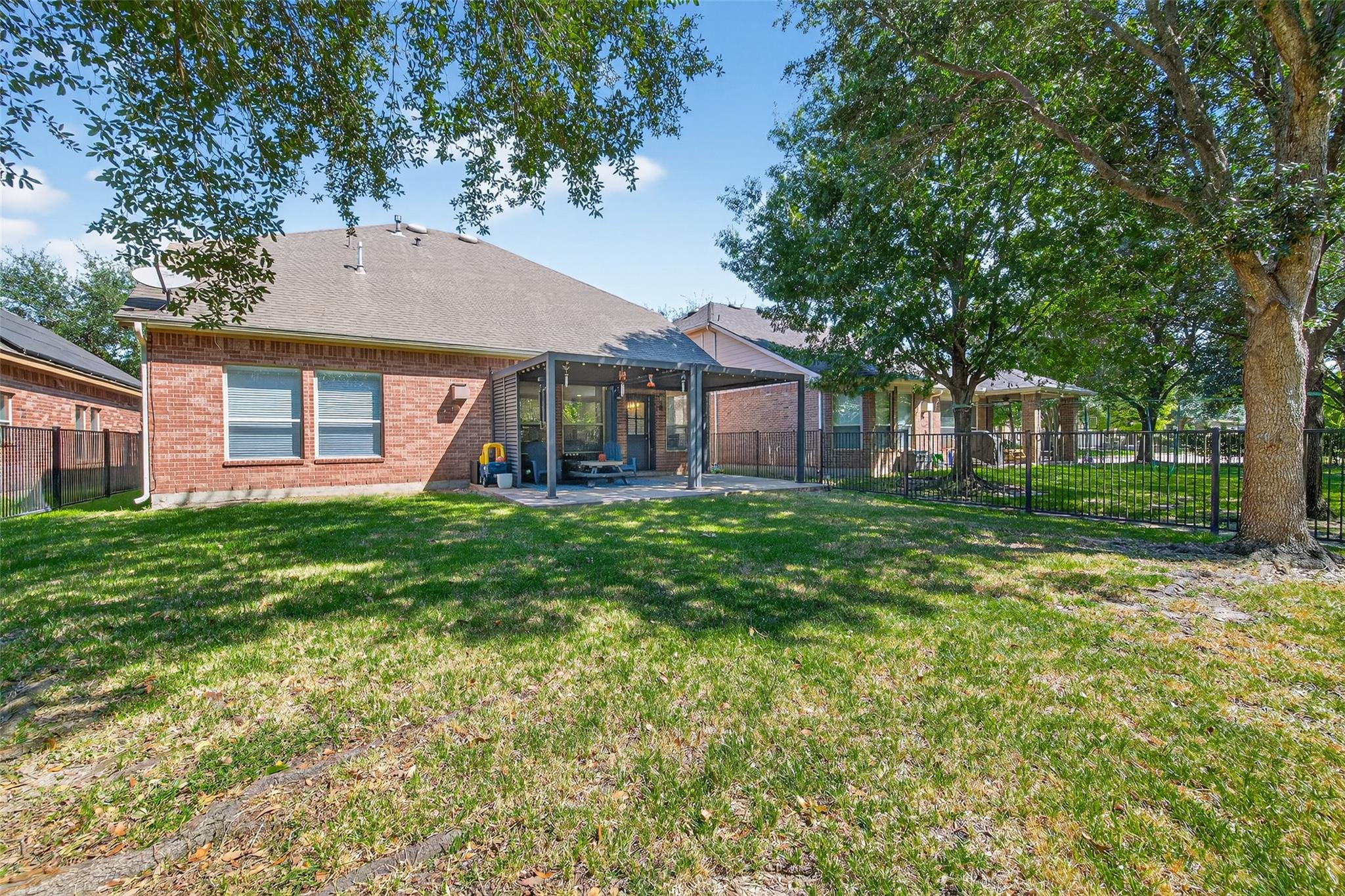 18307 Pin Oak Bend Drive