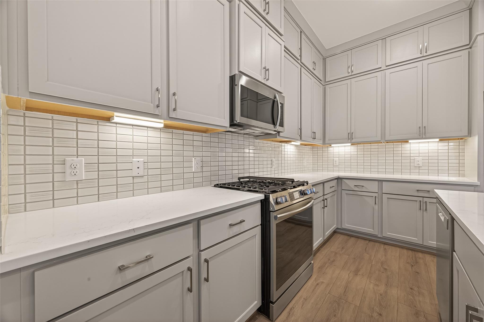 910 W 21st Street # A