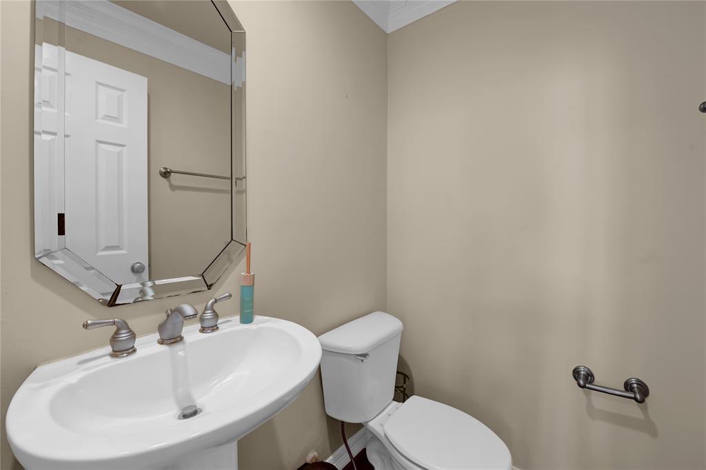1515 Hyde Park Boulevard # 40