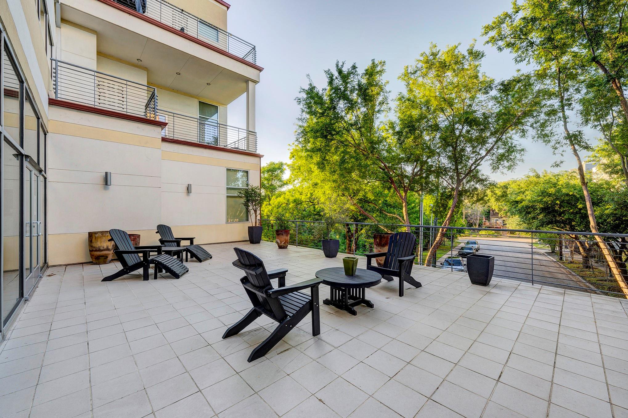 102 Quitman Street # 207