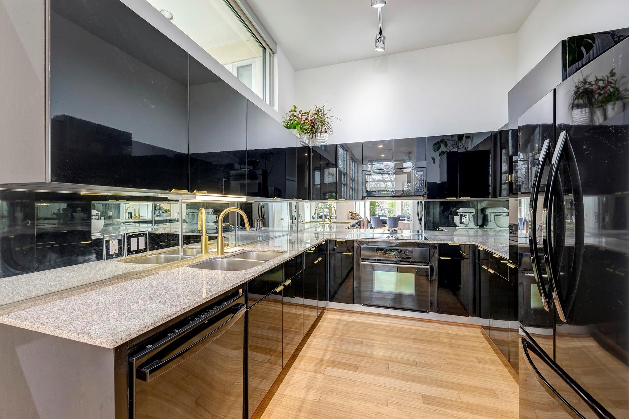 102 Quitman Street # 207