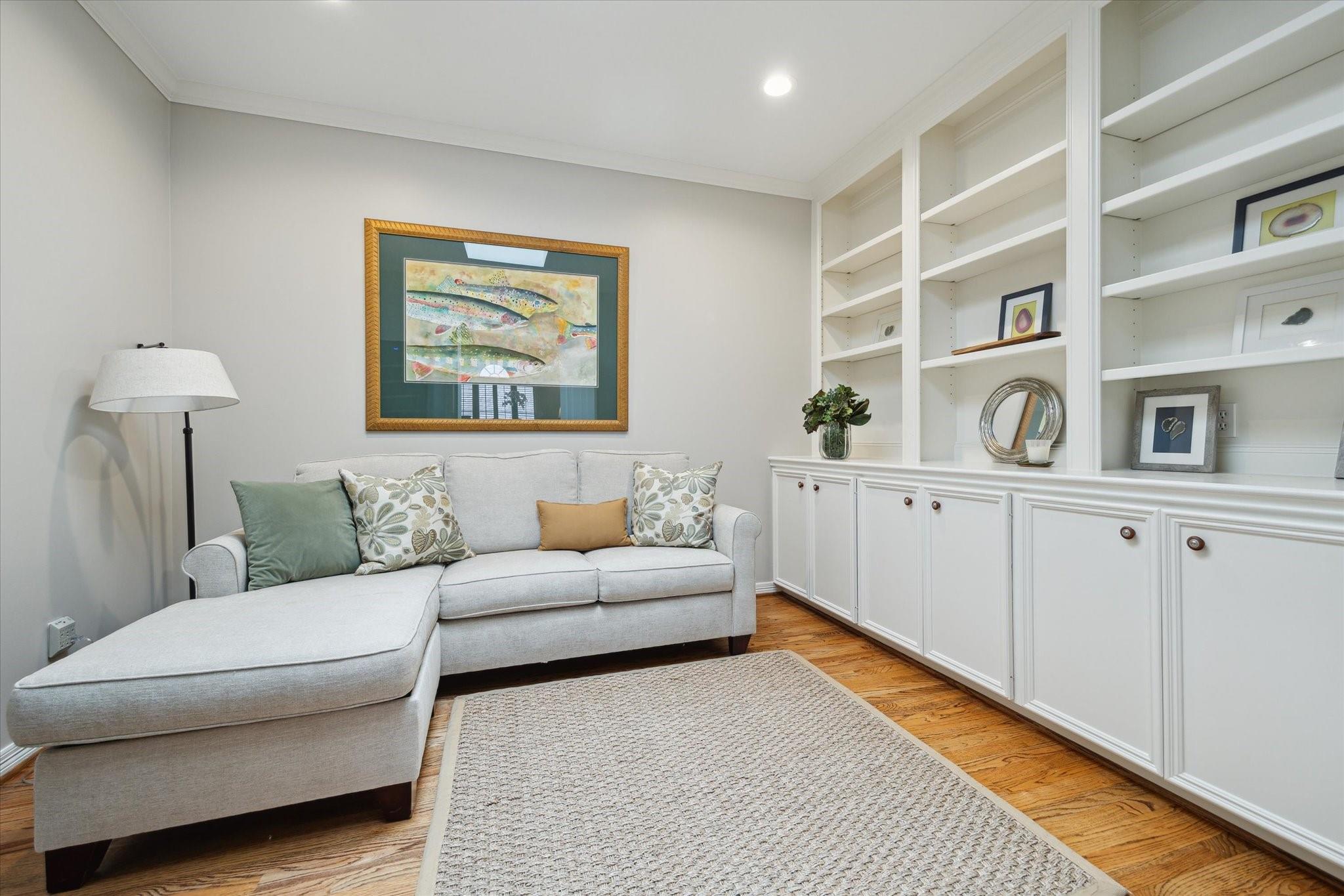 333 Sugarberry Circle
