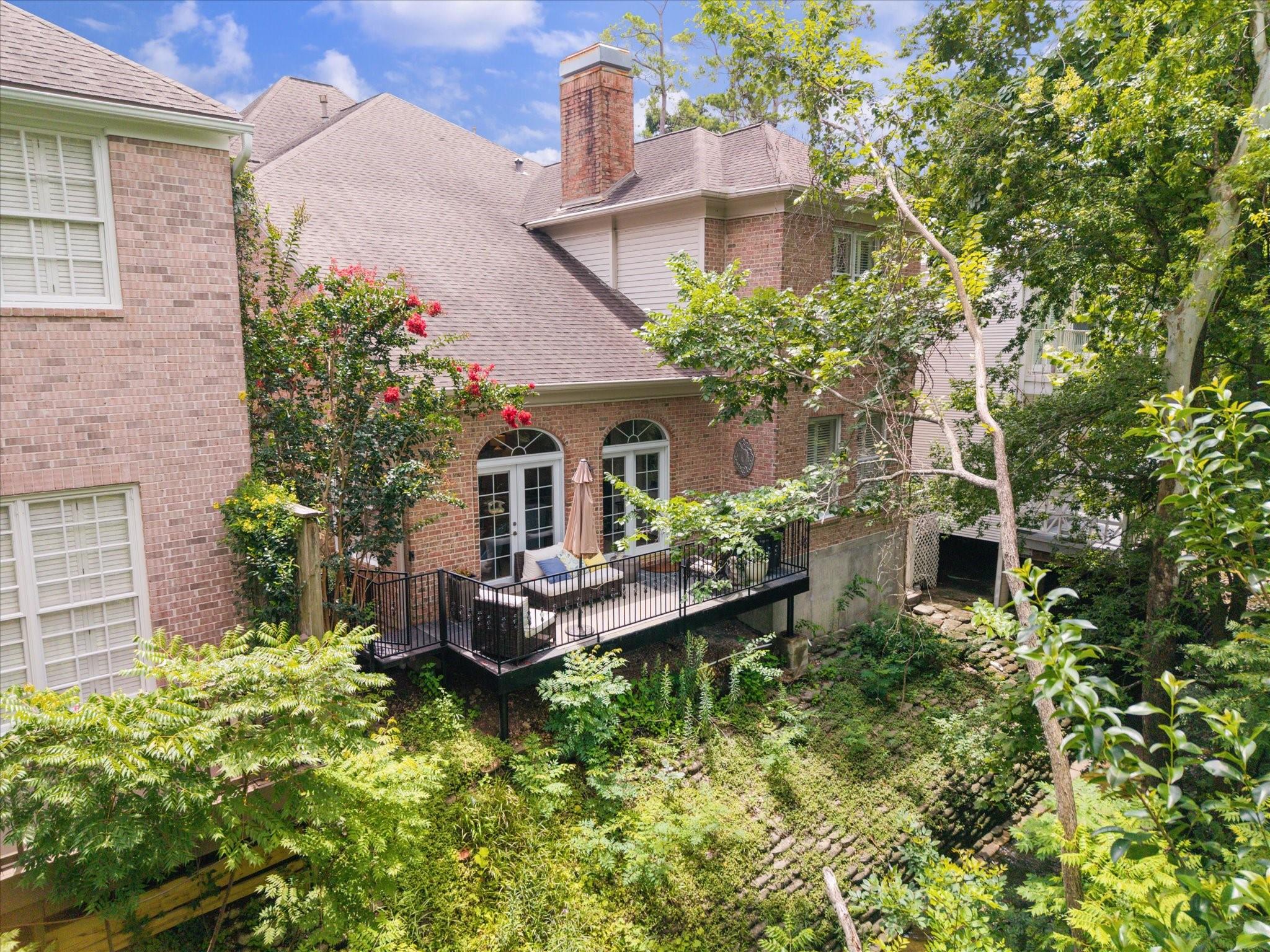 333 Sugarberry Circle