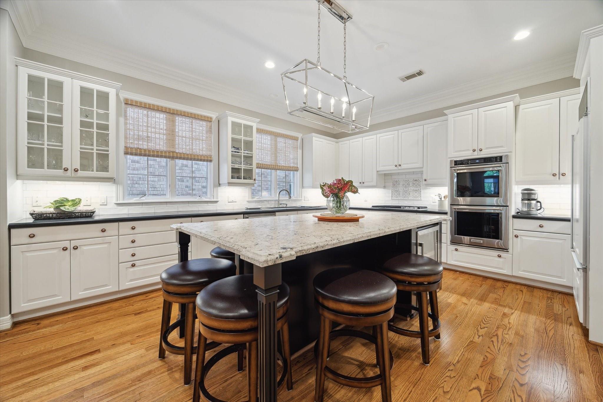 333 Sugarberry Circle