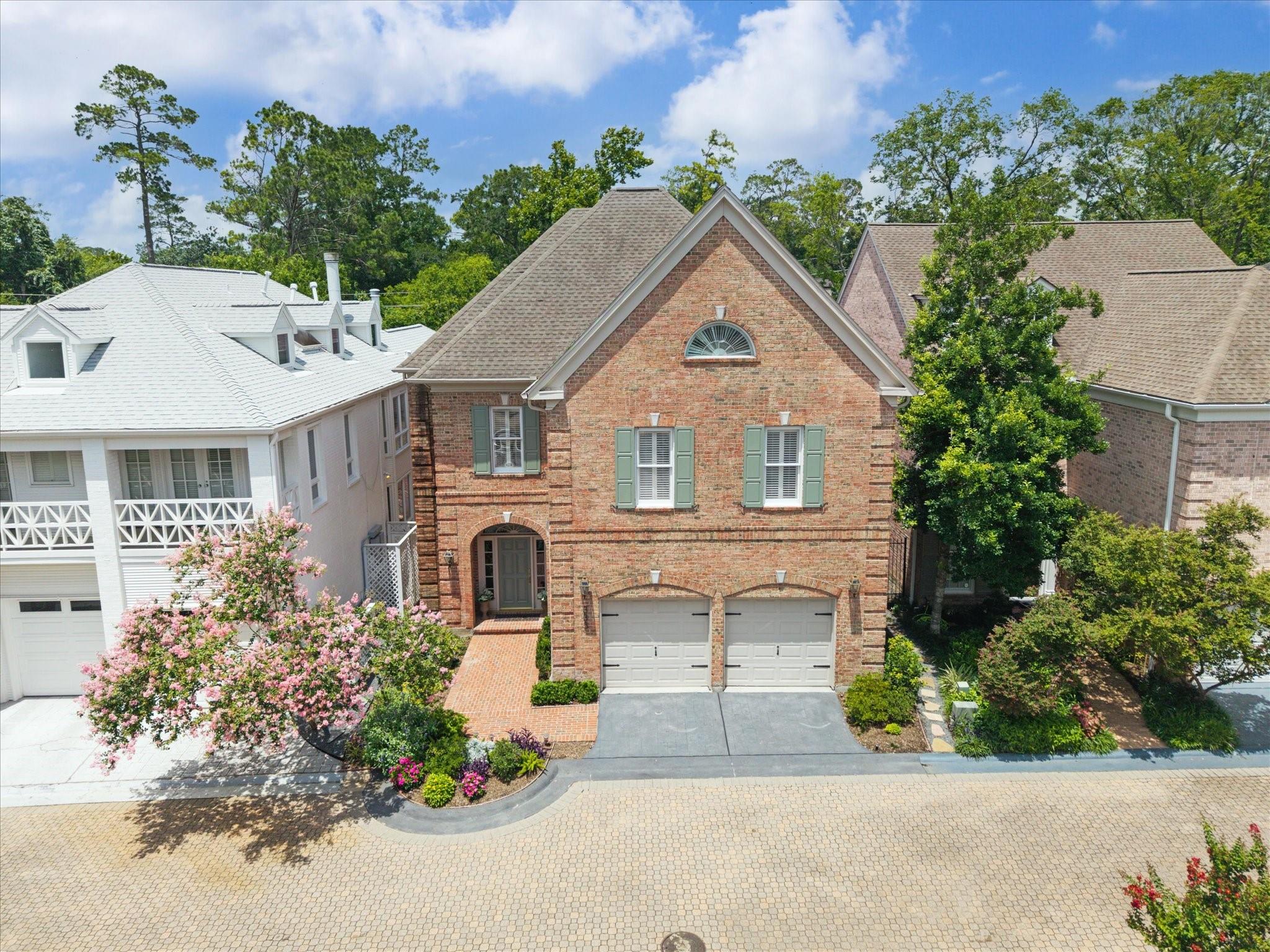 333 Sugarberry Circle