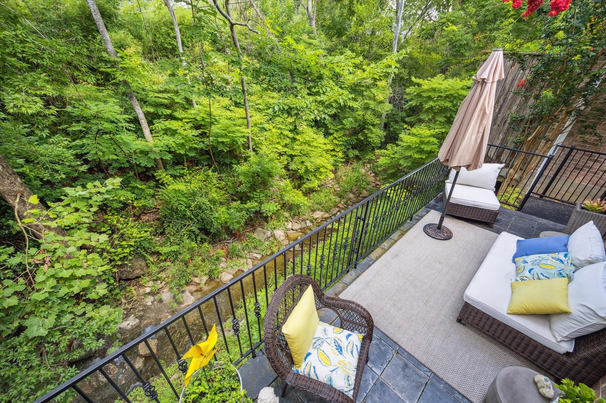 333 Sugarberry Circle