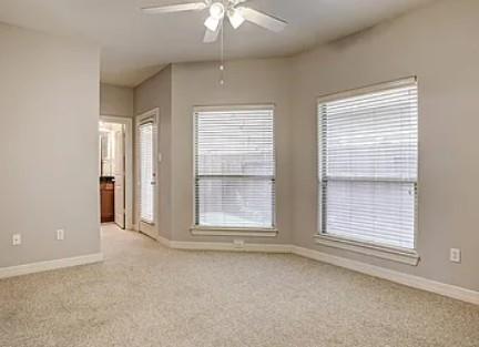 3811 Centerplaza Drive