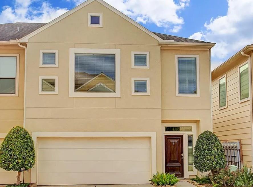 3811 Centerplaza Drive