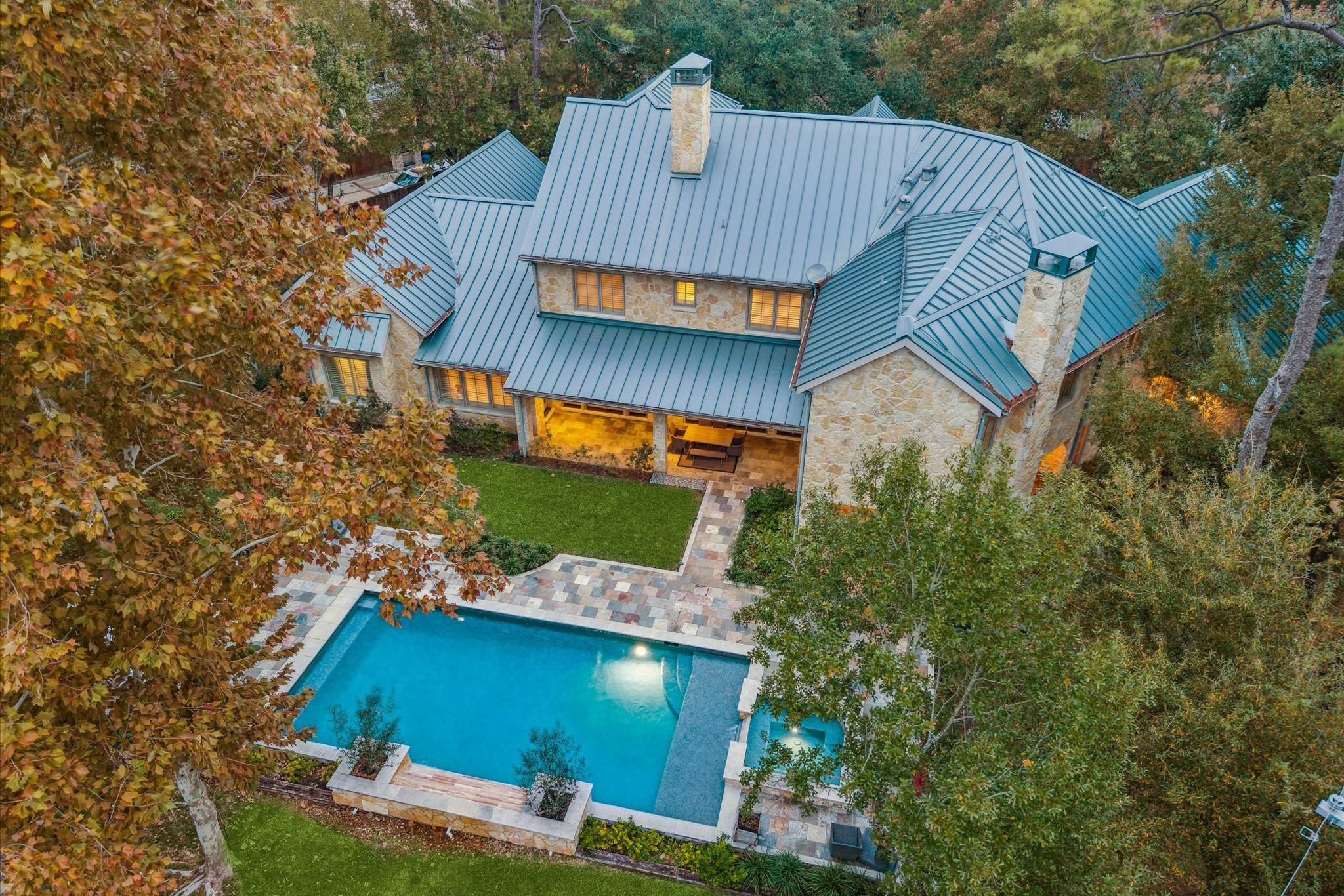 7 Leisure Lane