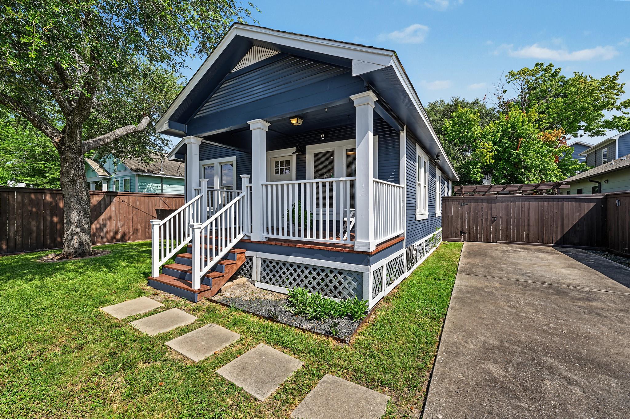 1721 Airline Drive