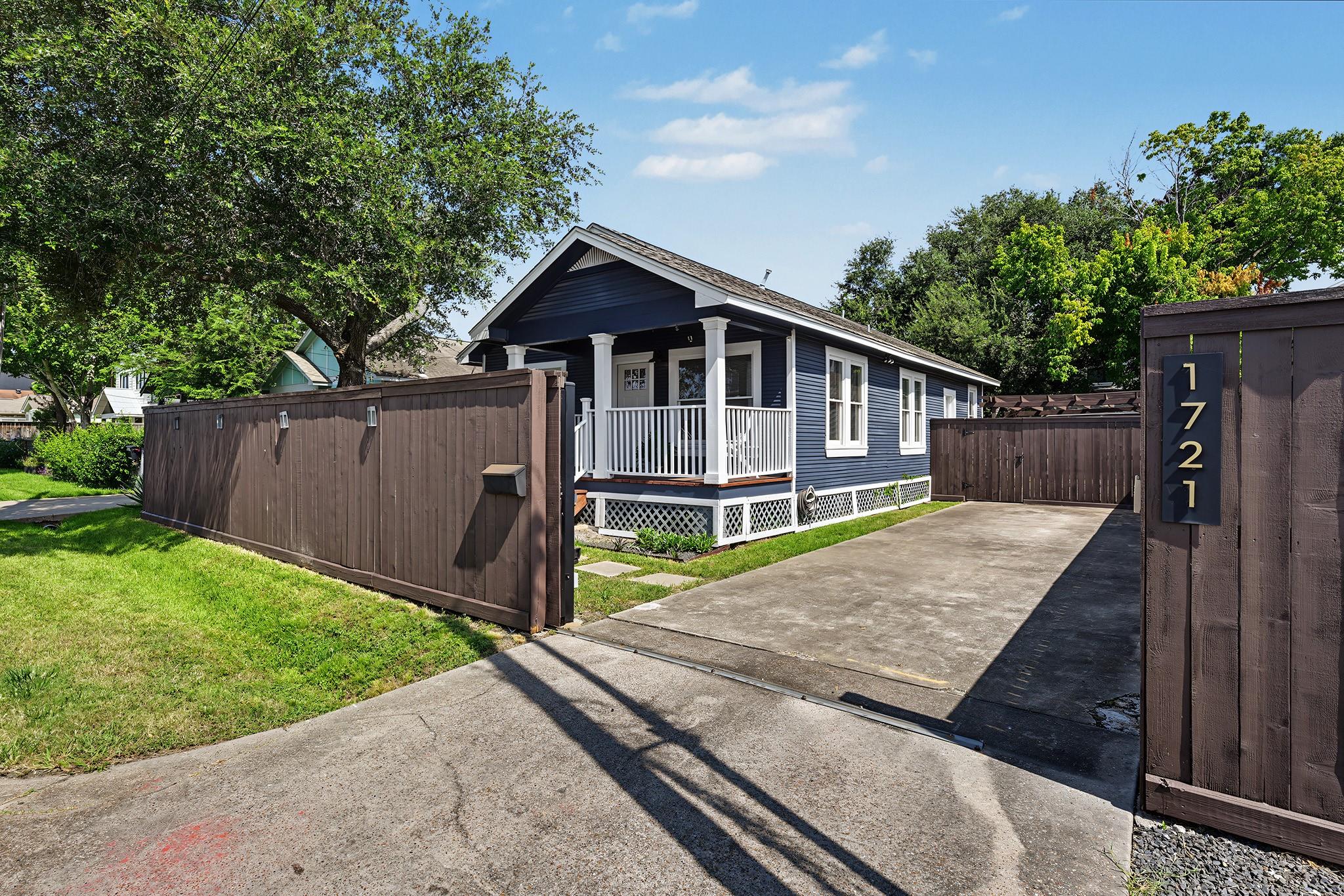 1721 Airline Drive