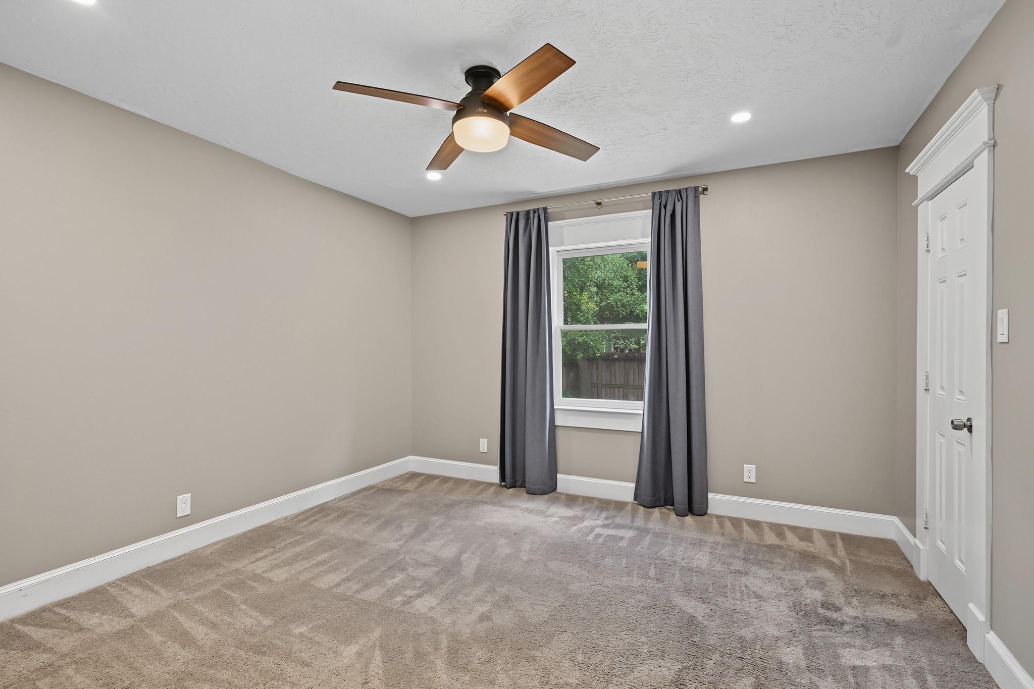 1721 Airline Drive