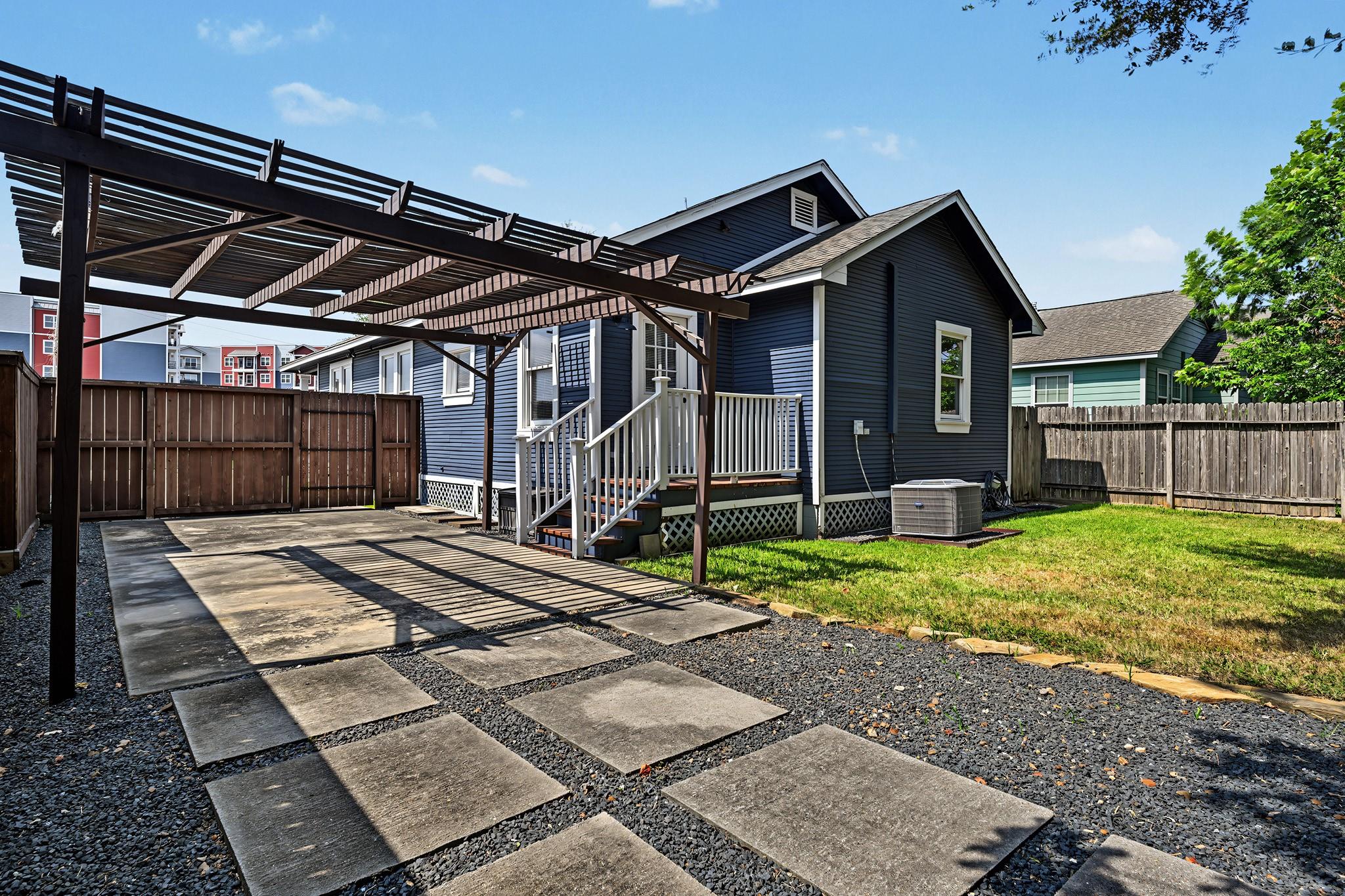 1721 Airline Drive
