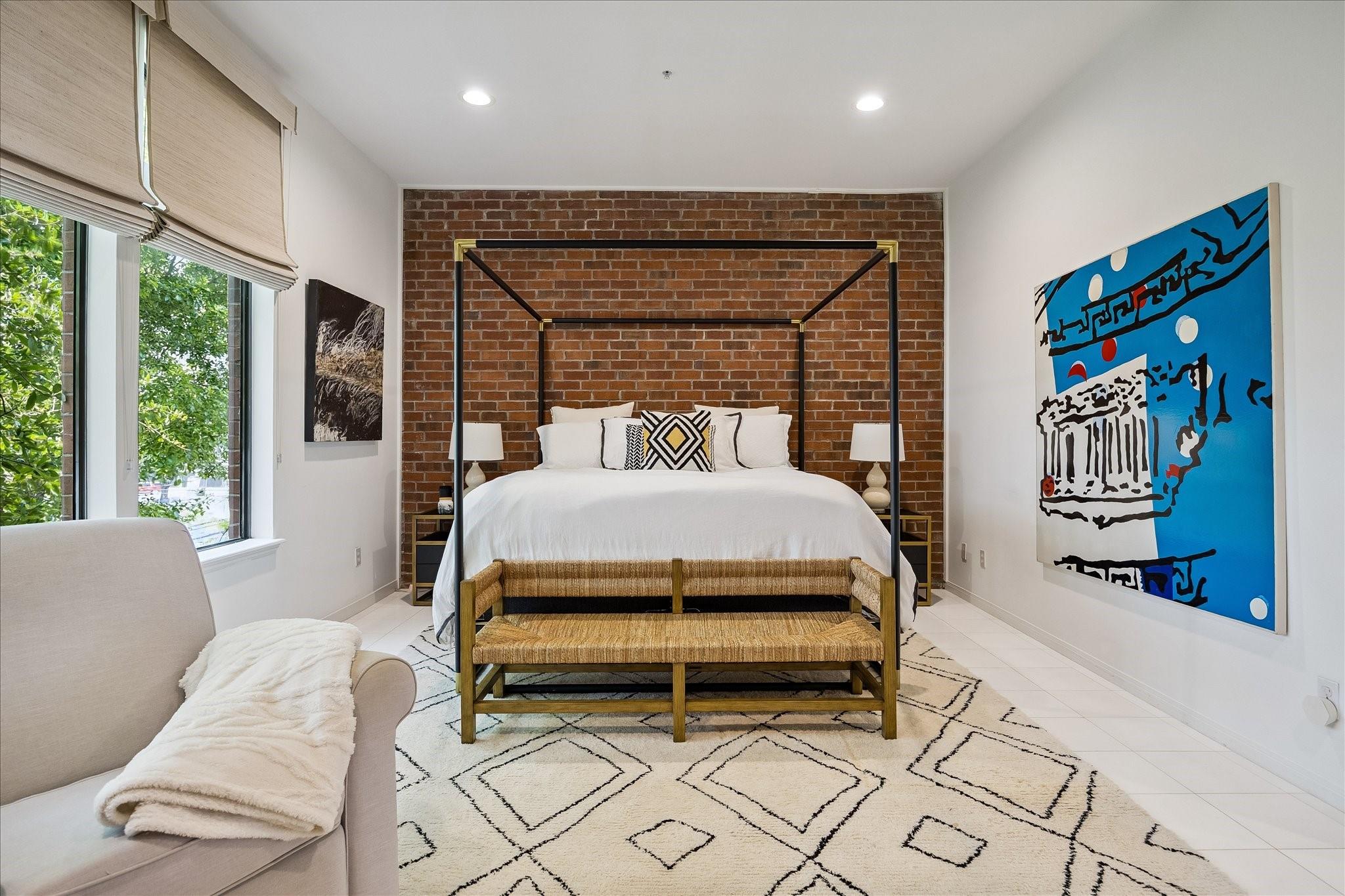 3300 Taft Street Unit: E