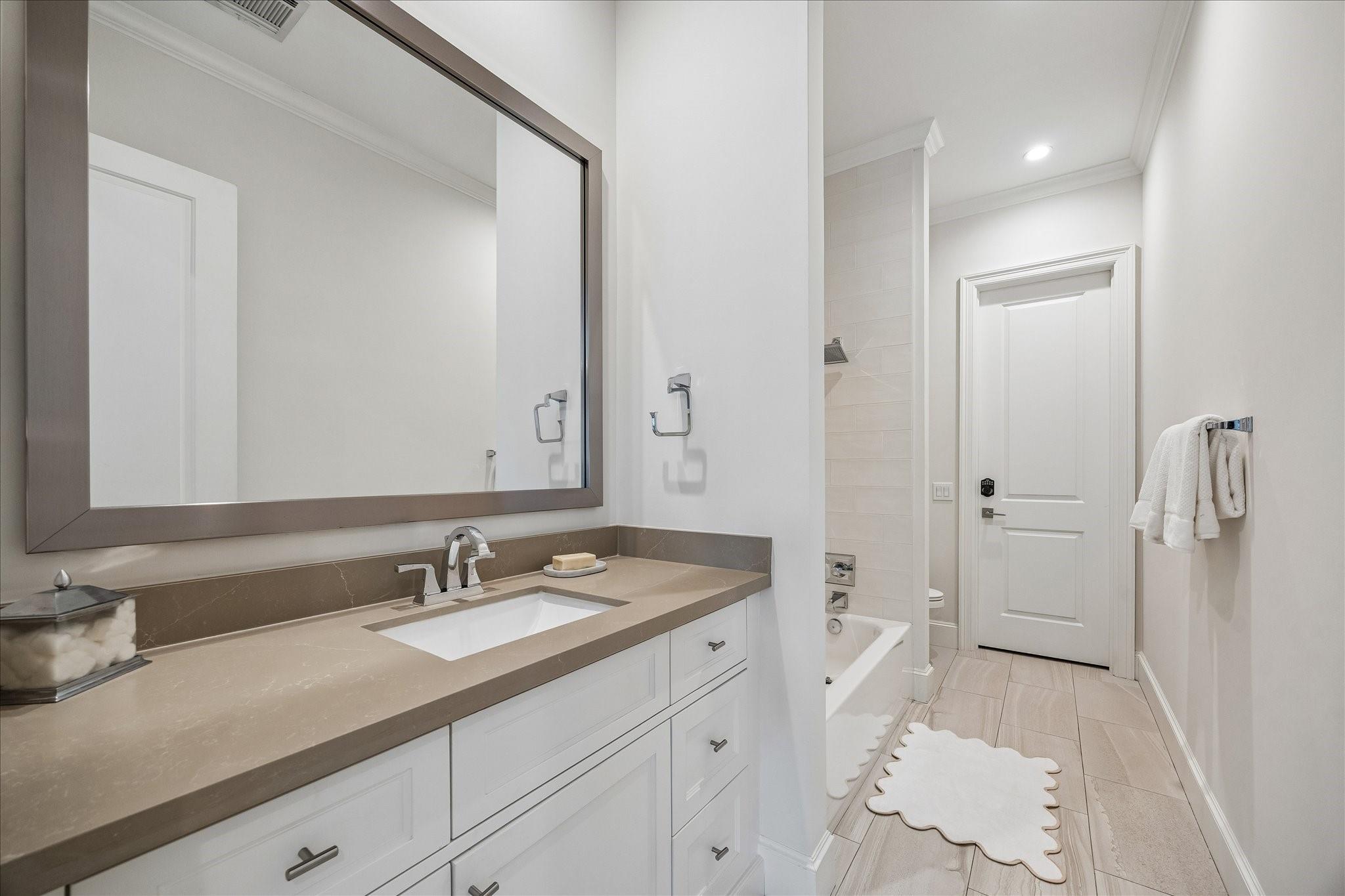 1710 Michigan Street