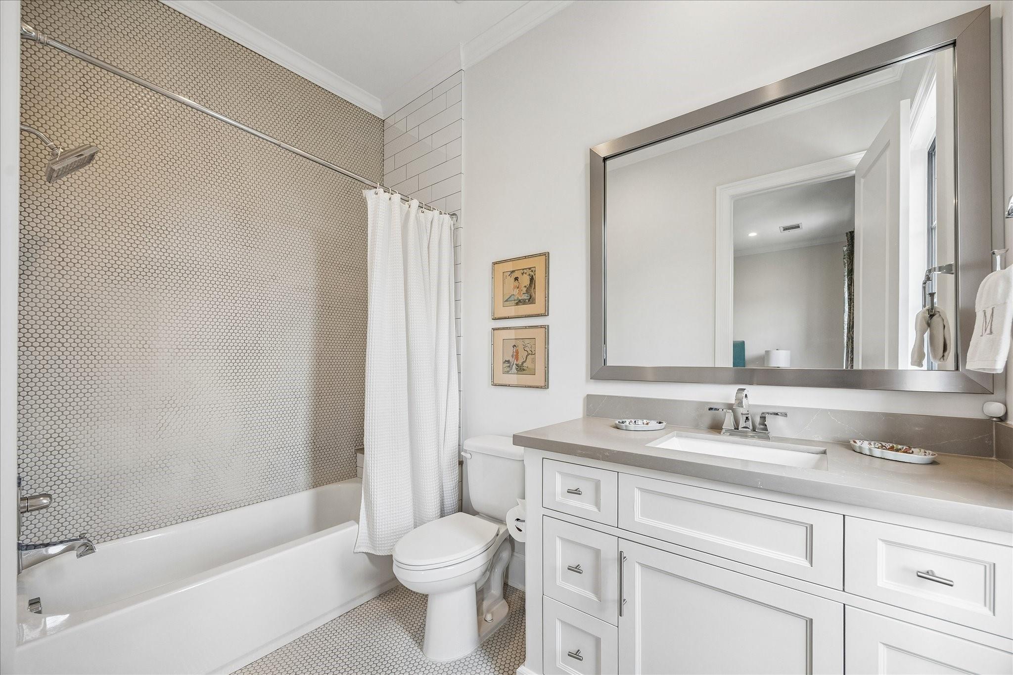 1710 Michigan Street