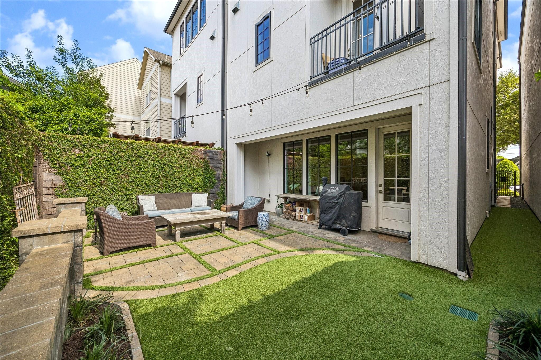 1710 Michigan Street