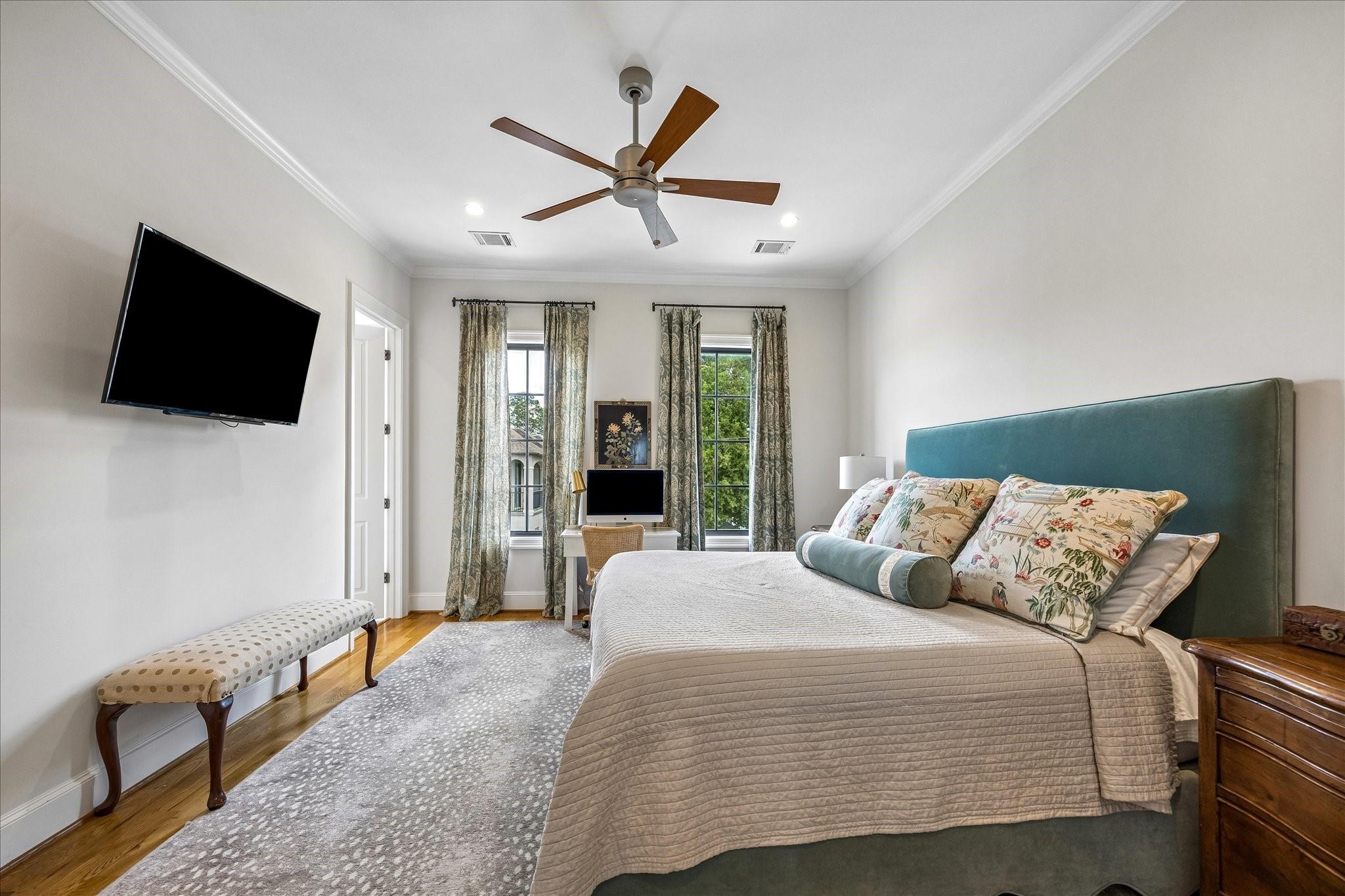 1710 Michigan Street