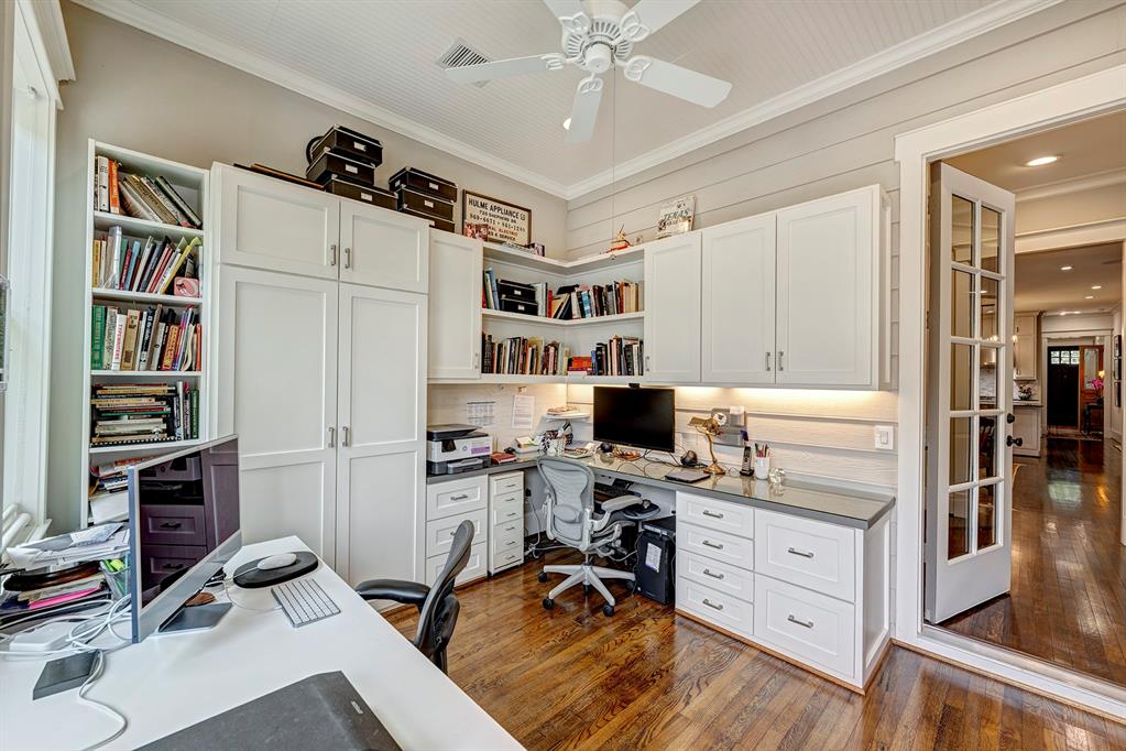 312 W 17th Street