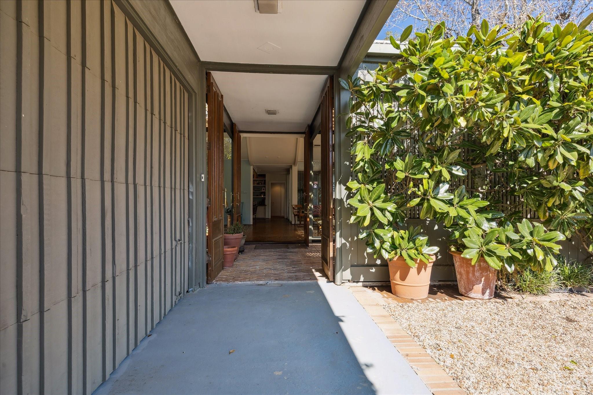 6202 Valley Forge Drive