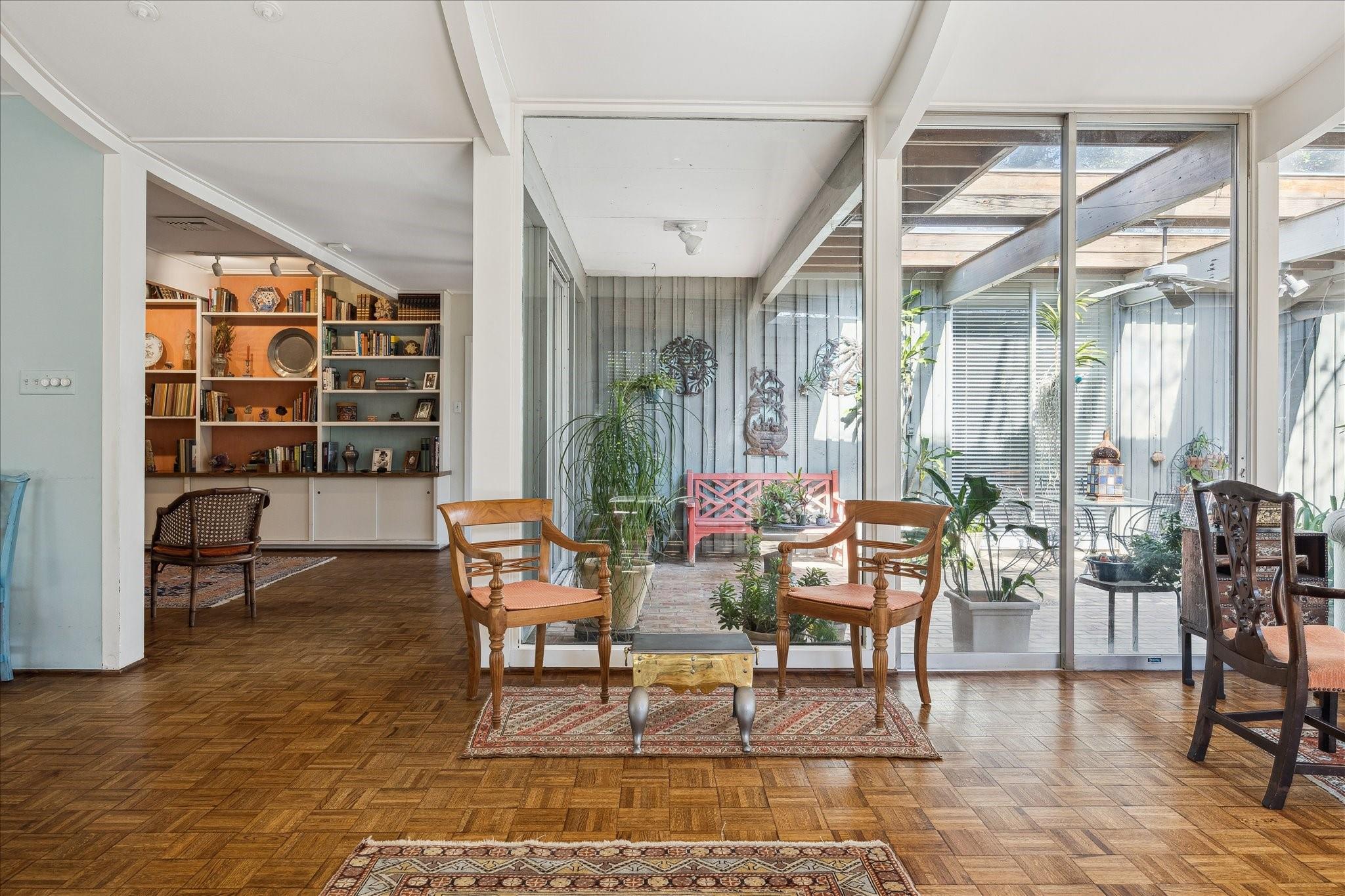 6202 Valley Forge Drive