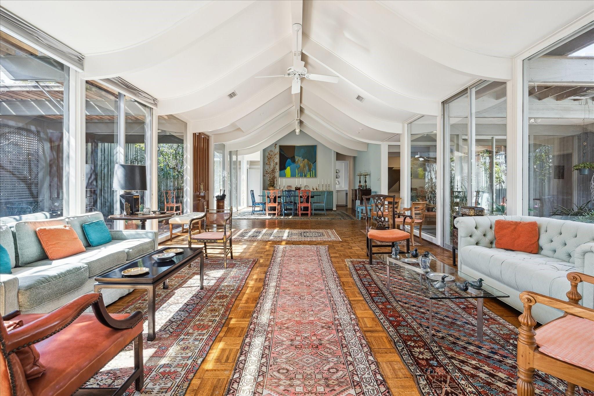 6202 Valley Forge Drive