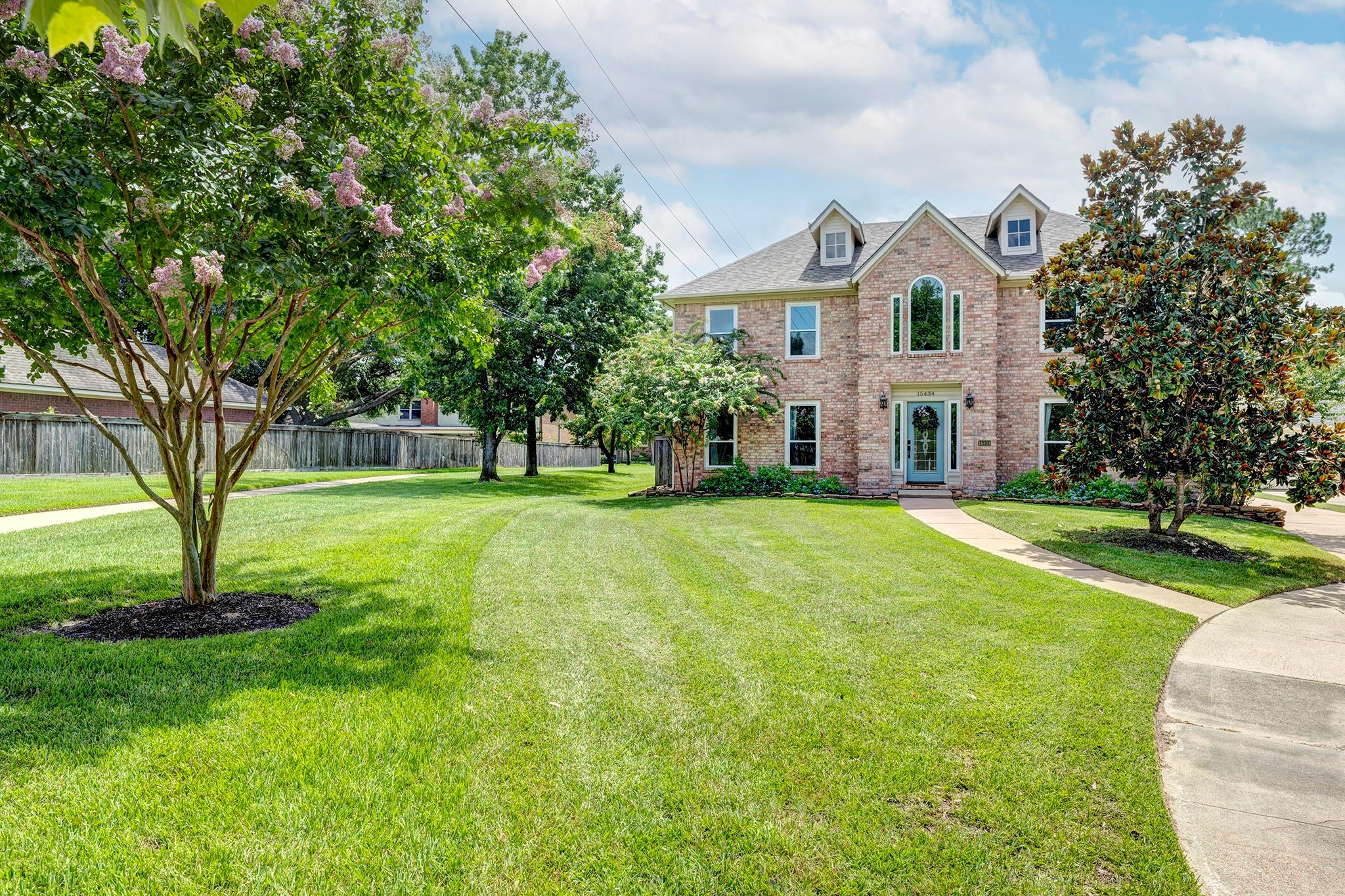 15434 Redbud Leaf Lane