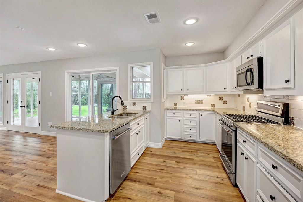 11903 N Blackjack Oak Circle