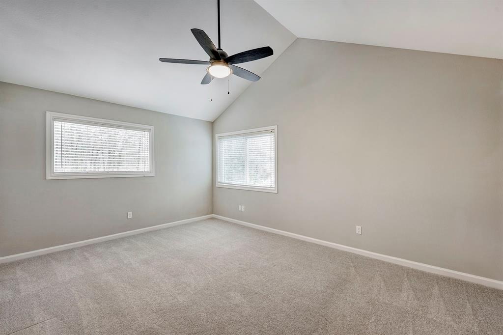 11903 N Blackjack Oak Circle