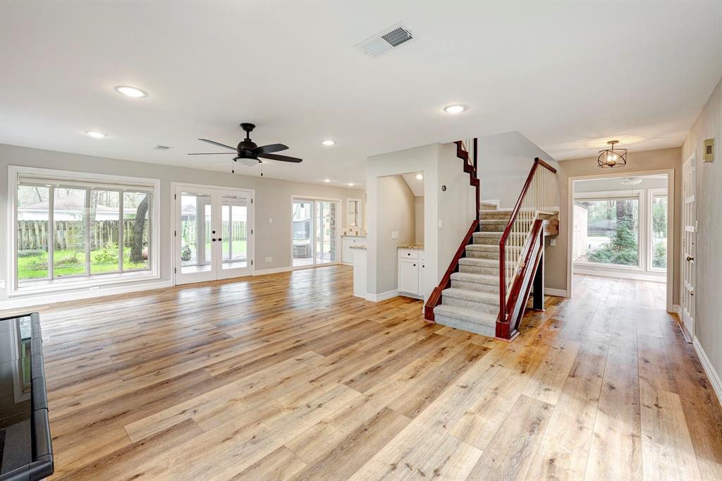 11903 N Blackjack Oak Circle