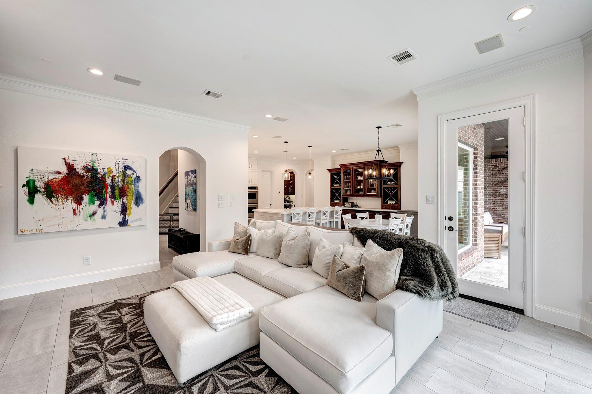1117 Traweek Street