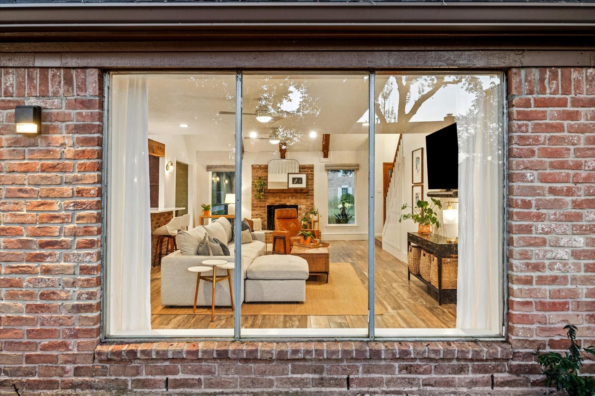 1914 Willowlake Drive