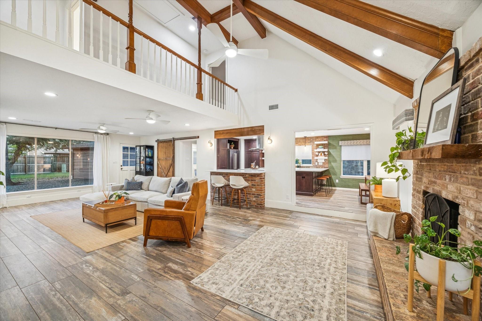 1914 Willowlake Drive