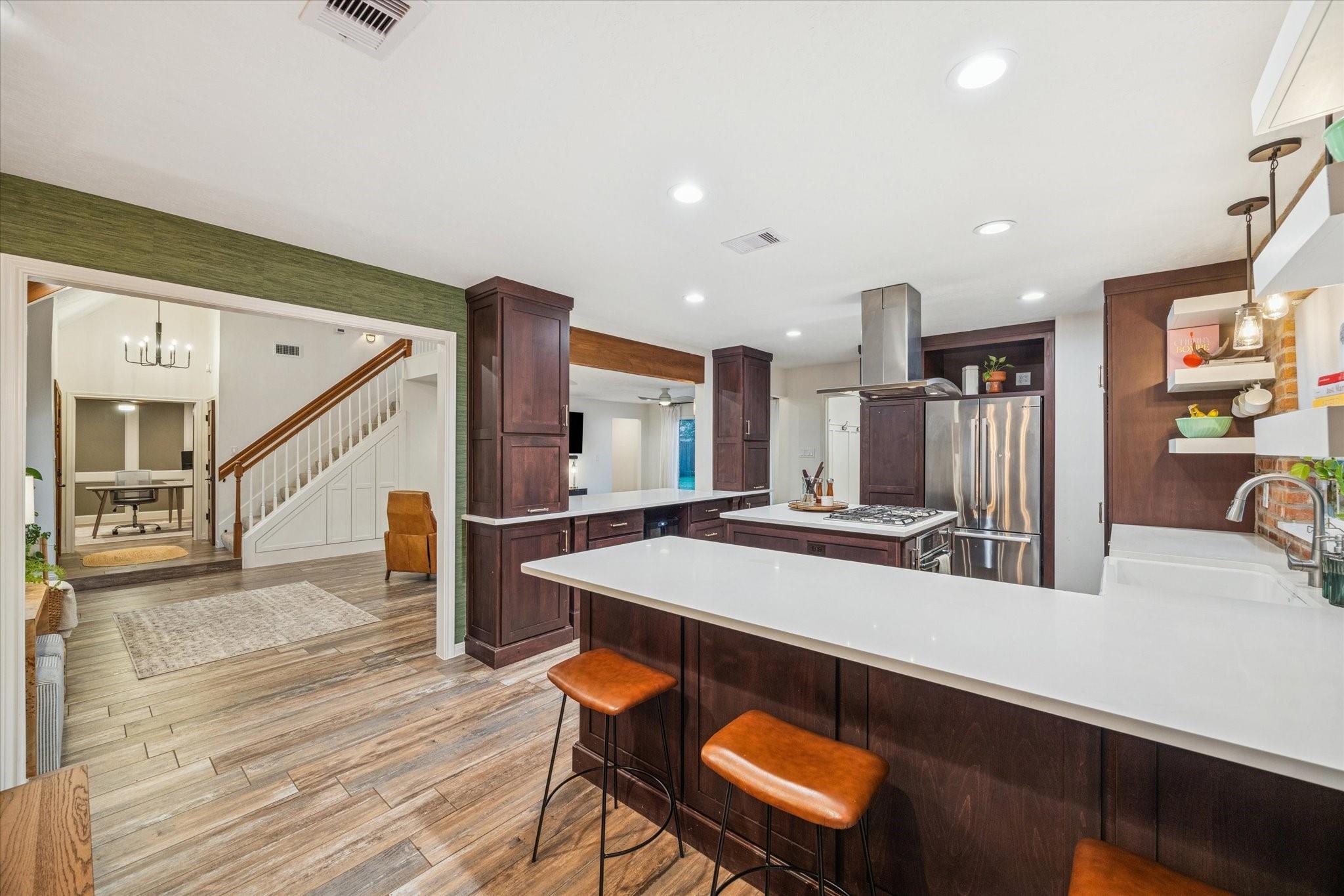 1914 Willowlake Drive