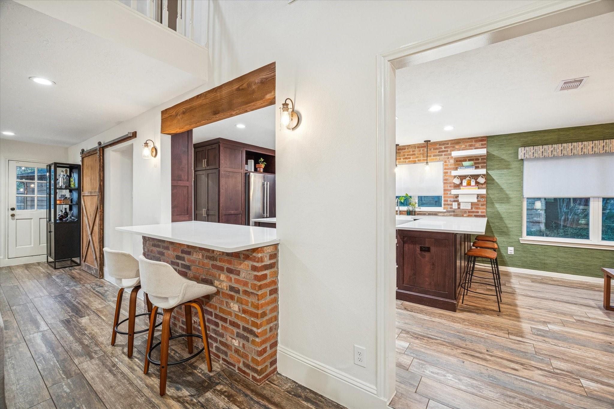 1914 Willowlake Drive