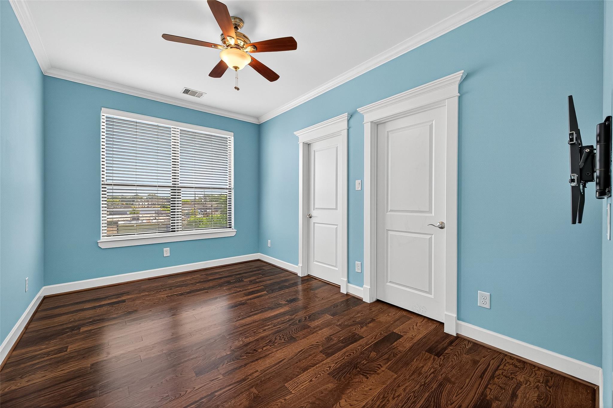 828 W 19th Street # B