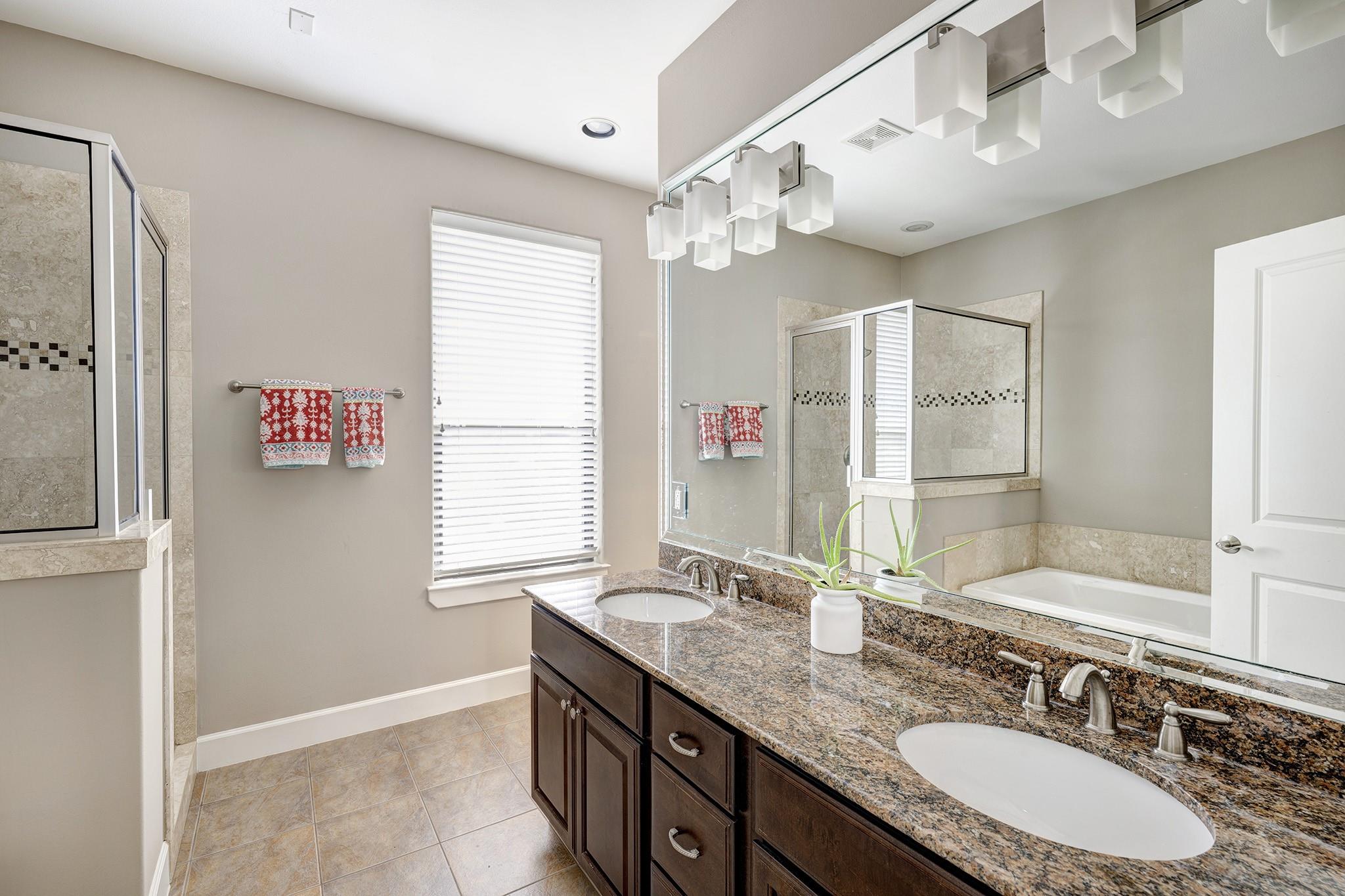 828 W 19th Street # B