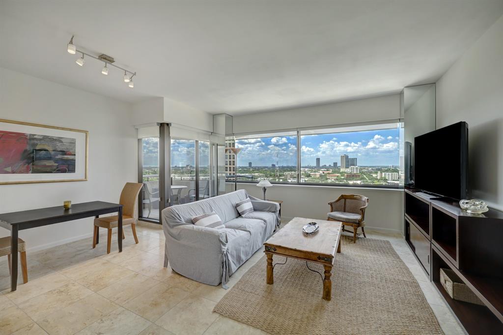 5000 Montrose Boulevard # 17A
