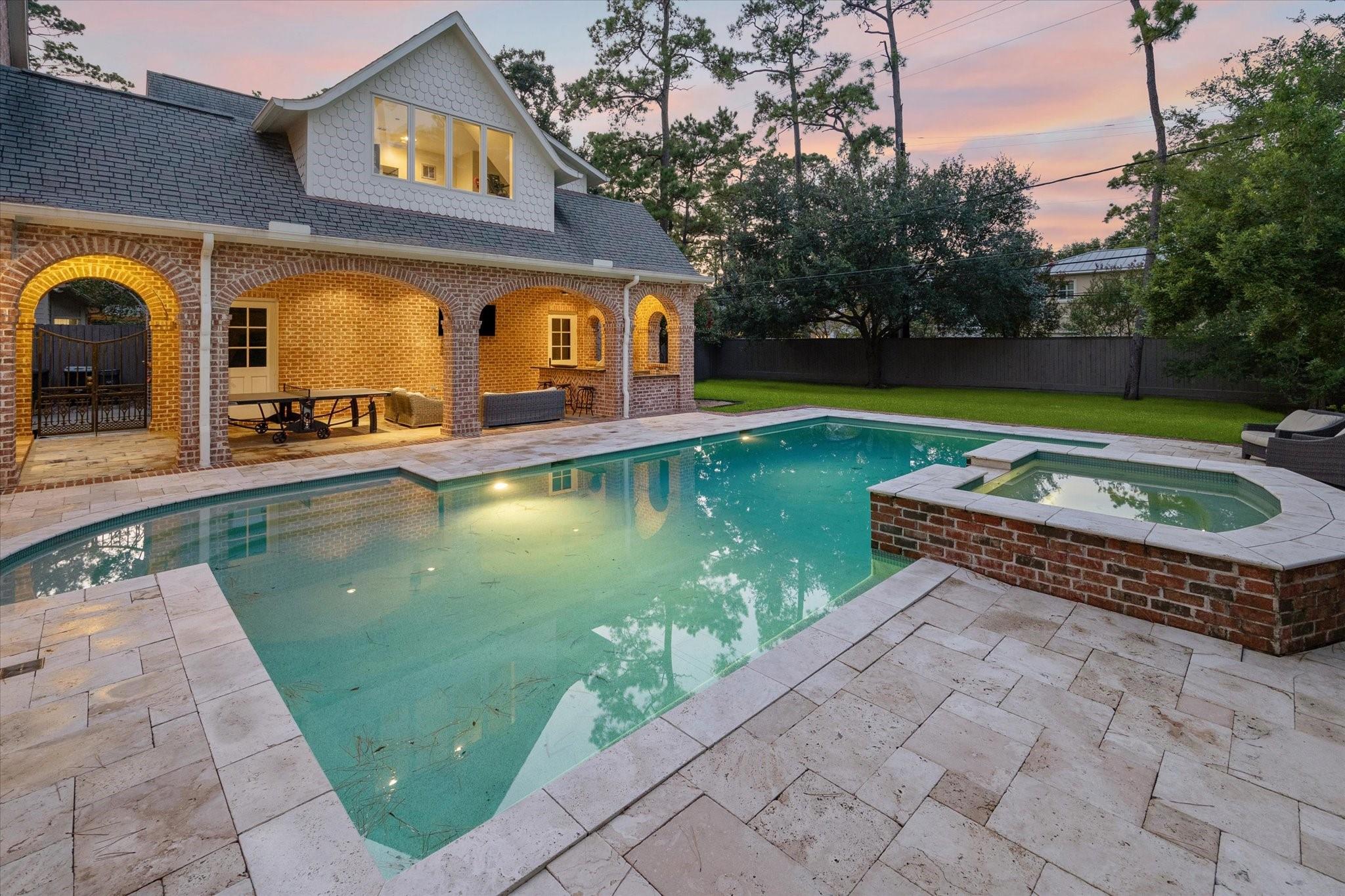 11834 Longleaf Lane
