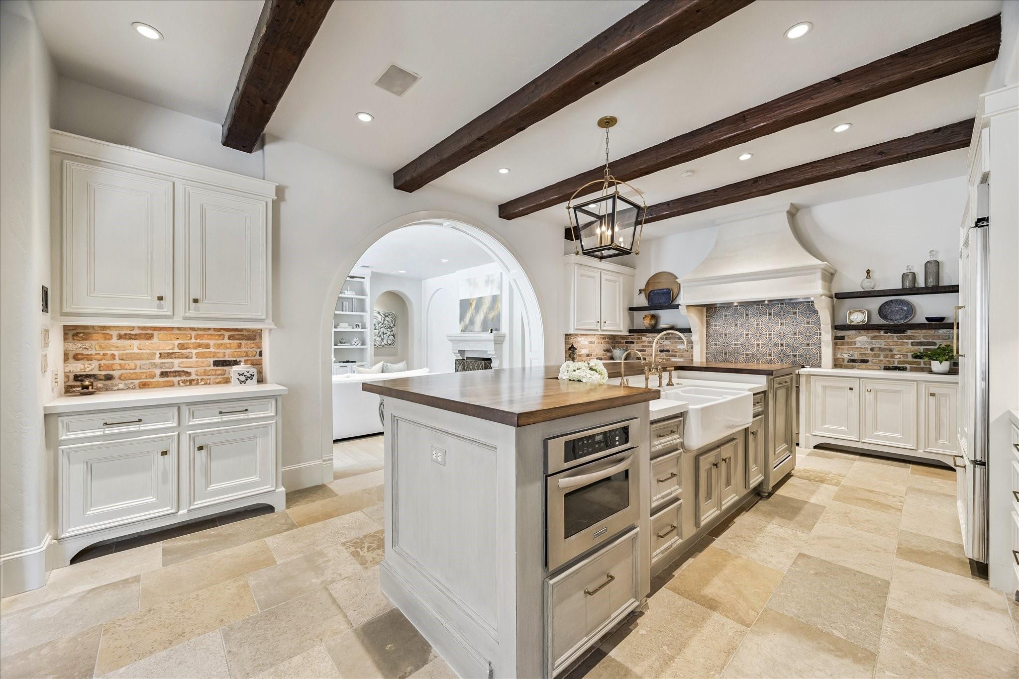 11834 Longleaf Lane