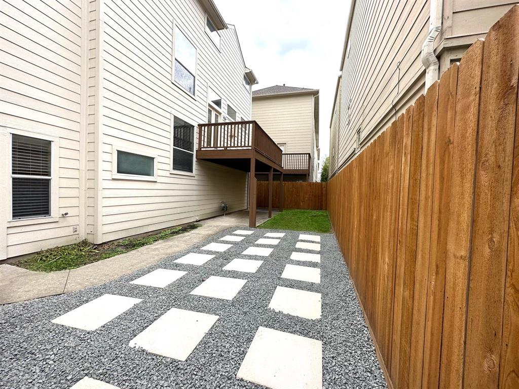 5415 Lillian Street