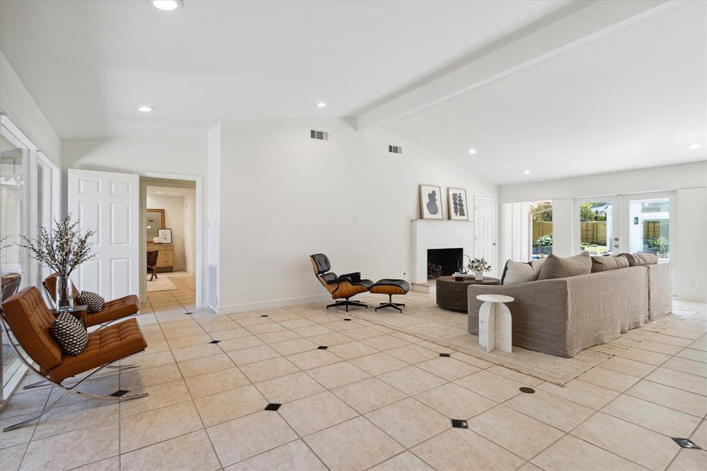 12527 Overcup Drive