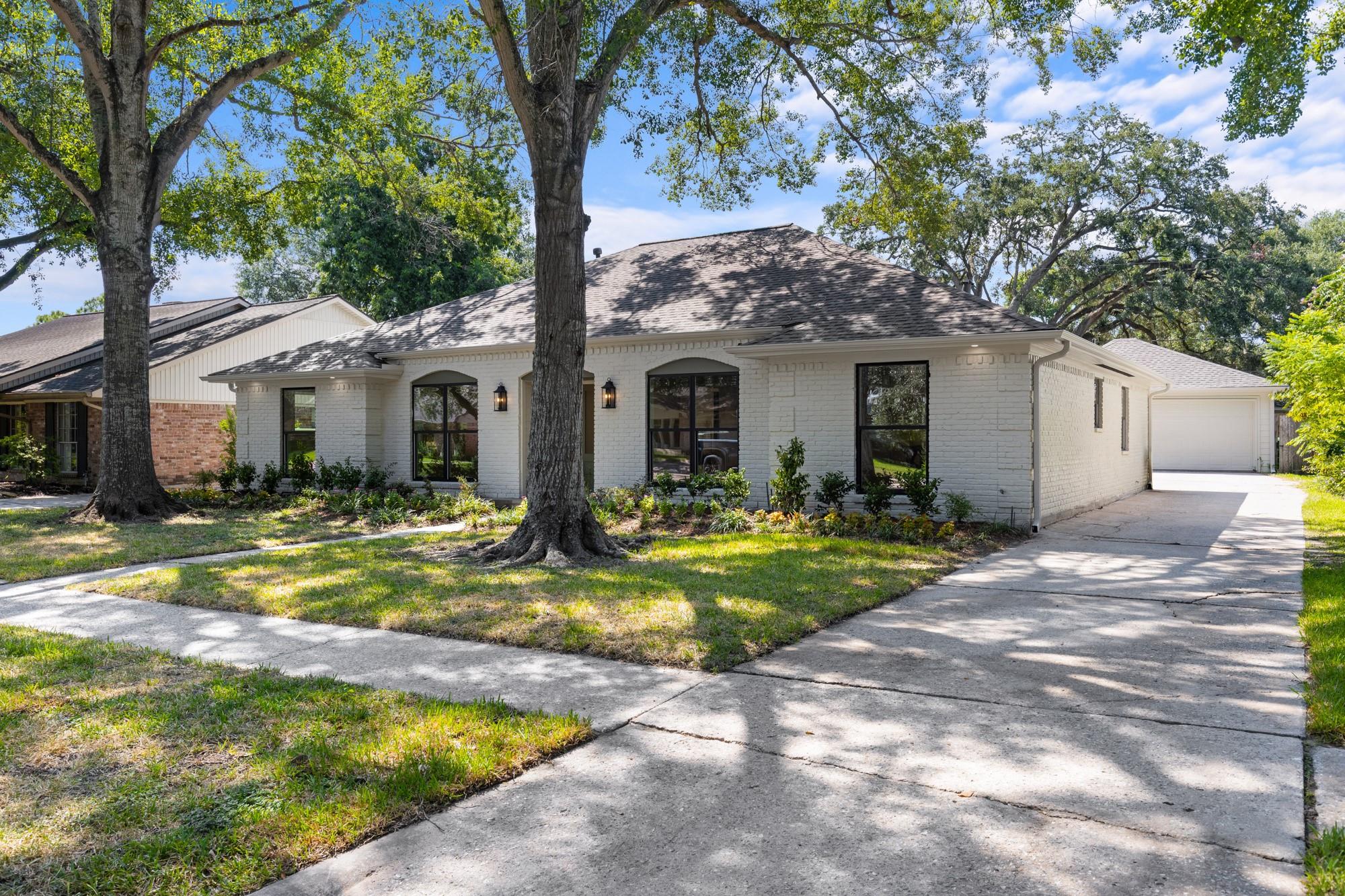 6219 Bayou Bridge Drive